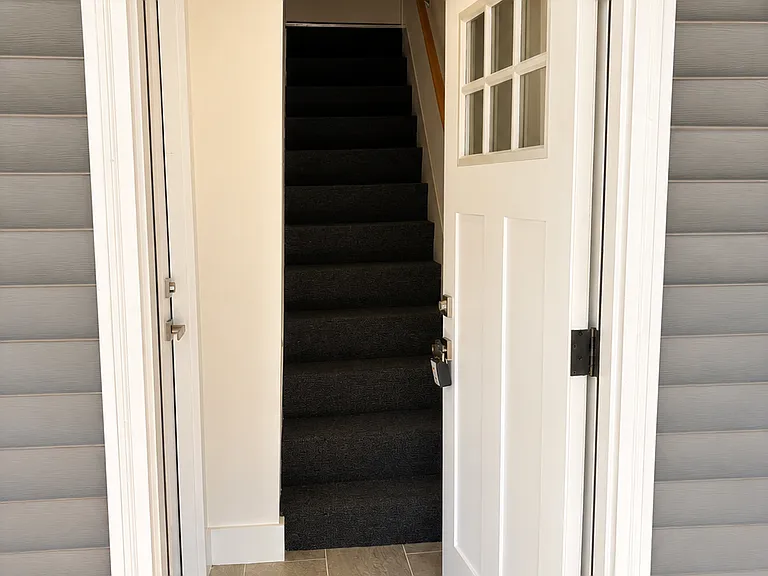 10-12 H St #2 — Photo 17