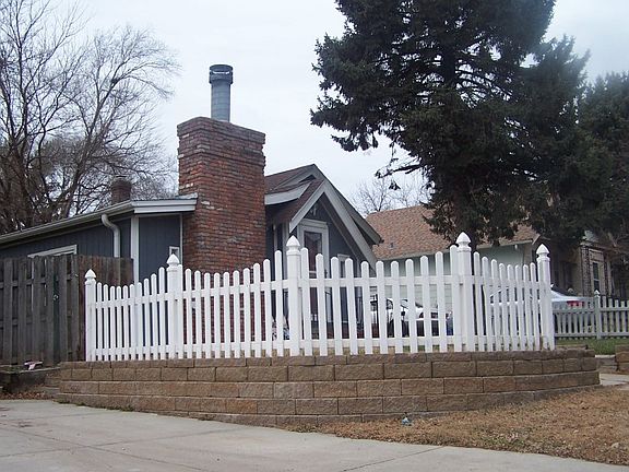 3rd image of 5226 S 51st St