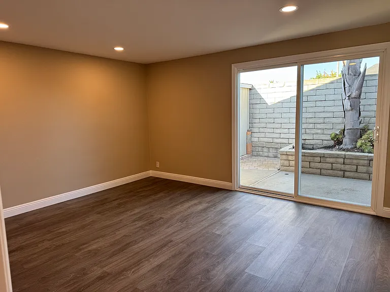 17942 Scotia Cir — Photo 7