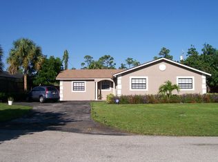 217 Highland Park Dr, West Palm Beach, FL 33415