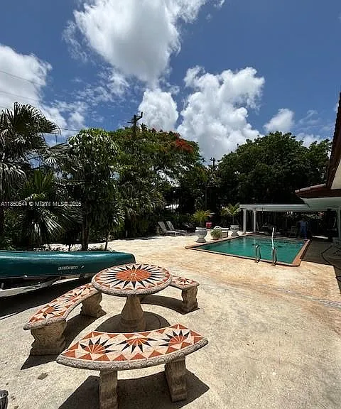 6440 Miller Rd — Photo 3