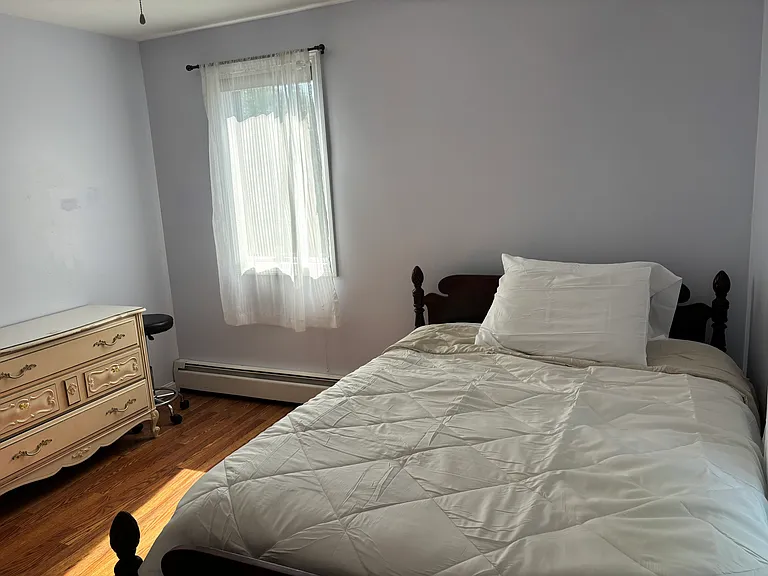 49 Montauk Rd — Photo 8