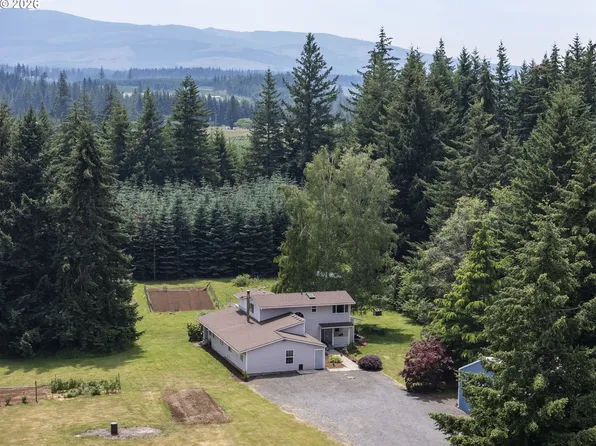 35021 SE Divers Rd, Estacada, OR 97023