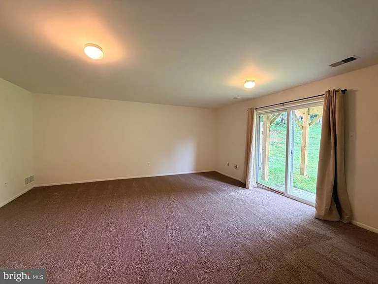 6124 Majors Ln — Photo 15