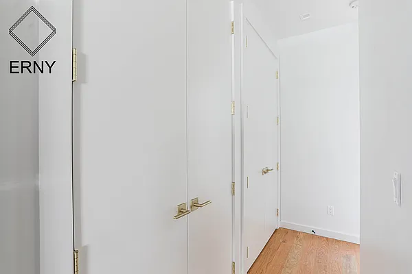 Rented by ERNY LLC | media 19