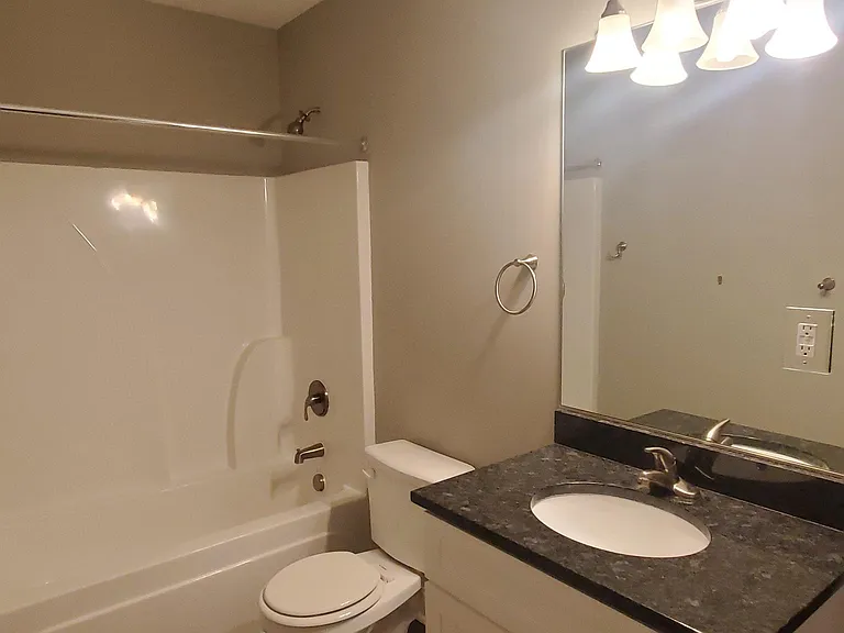 1711 Oak Dr — Photo 20