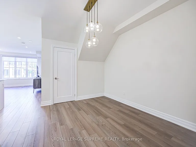652 Cricklewood Dr #207 — Photo 16