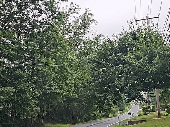 5th image of 2080 Blue Ball Rd