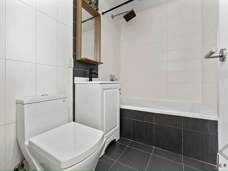 751 Dekalb Ave #2C — Photo 8