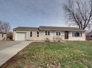 3213 Lawrence Rd, Quincy, IL 62301