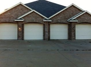 3001 Carlton Pkwy APT 2, Waxahachie, TX 75165