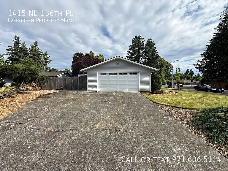 1415 NE 136th Pl — Photo 46
