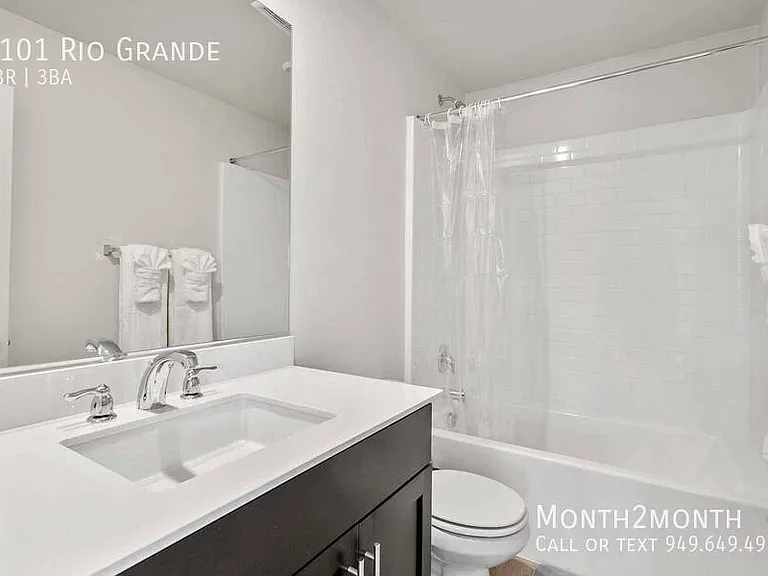2101 Rio Grande — Photo 16