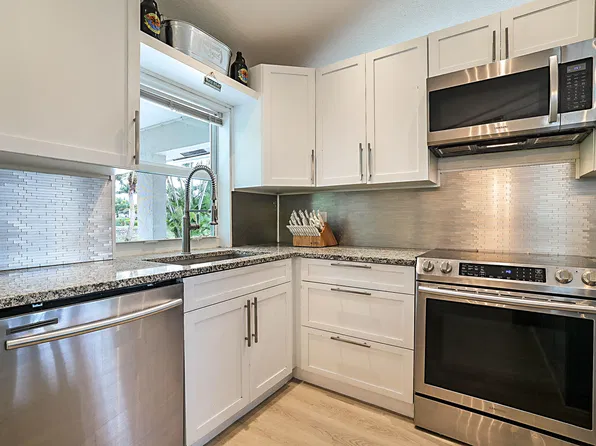 1103 NW 11th Street, Boynton Beach, FL 33426