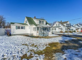 12 Spring St, Broadalbin, NY 12025