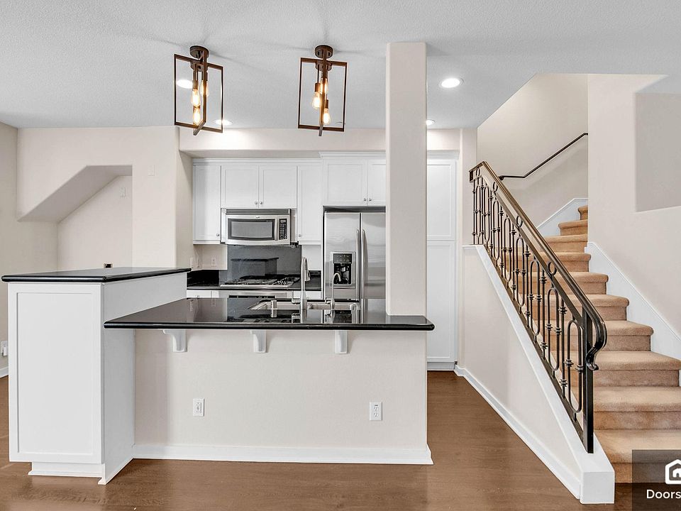 1st image of 5507 W 149th Pl
