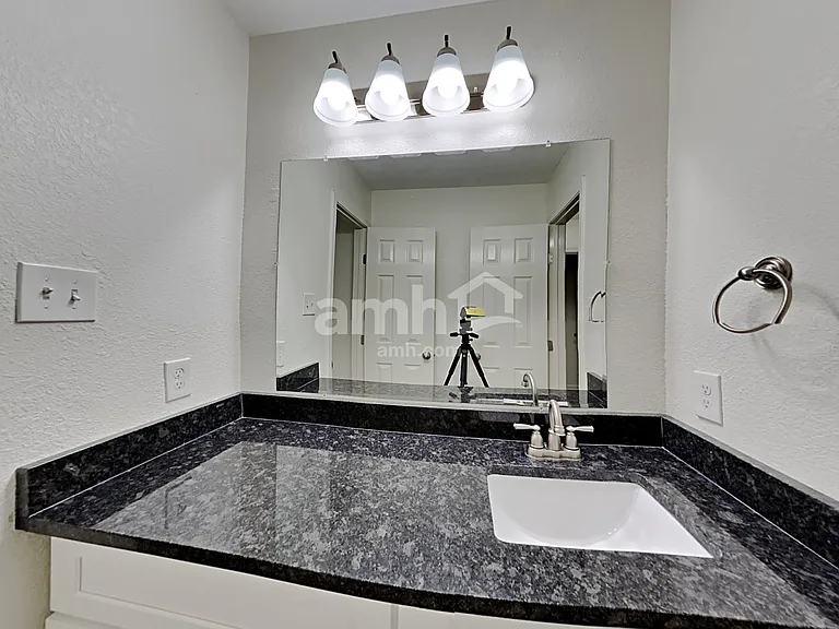 1034 Chase Park Dr — Photo 15