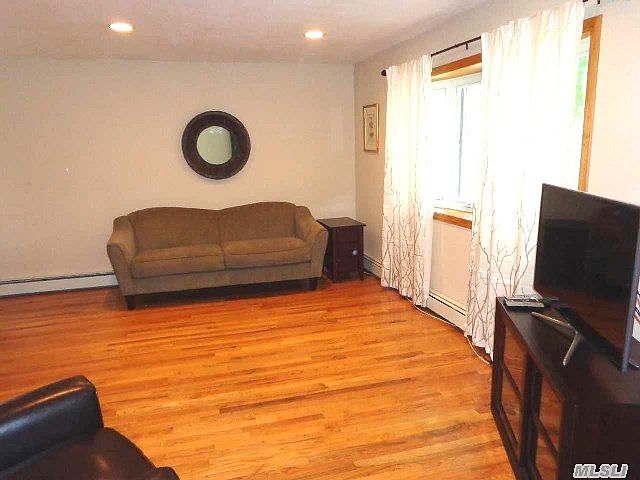 1st image of 14 Bellaire Ave