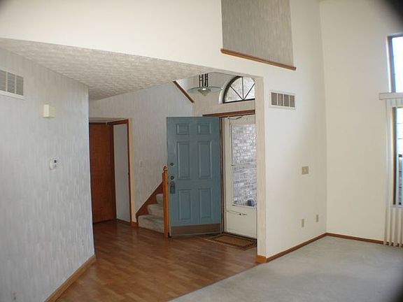 3rd image of 3286 Harbor Bay Dr