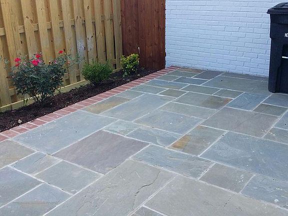 Nicely landscaped private flagstone patio