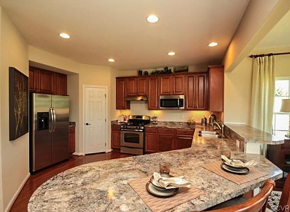 4th image of 6154 Windrush Ct