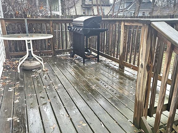 4th image of 1040 Jennette Ave NW