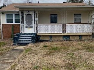324 Woodbine St, Hopewell, VA 23860