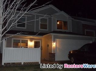 425 Wilderness Dr, Chaska, MN 55318