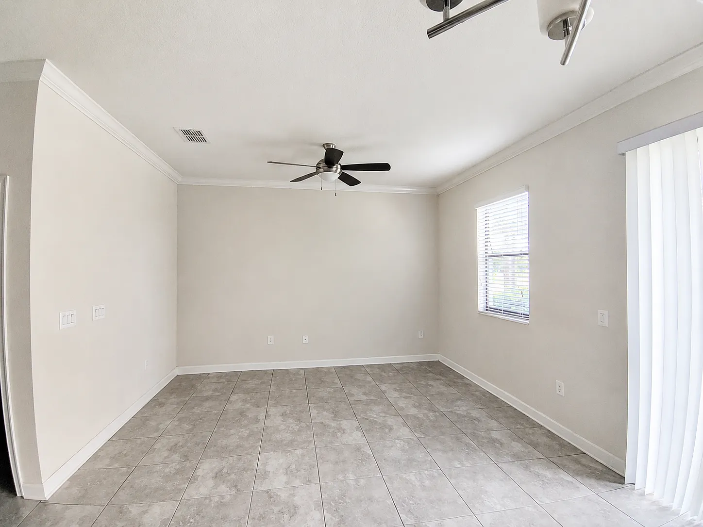 1348 Royal St. George Blvd, Davenport 33896 - 1 — Photo 4