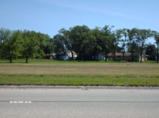 552 Genoa Rd, Cherry Valley, IL 61016