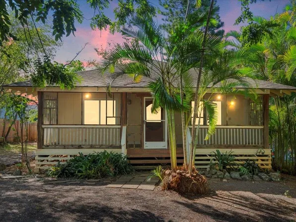 44 Puu Koa Pl, Haiku, HI 96708