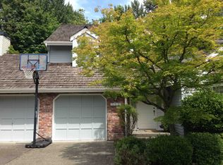 4584 NE 89th St, Seattle, WA 98115