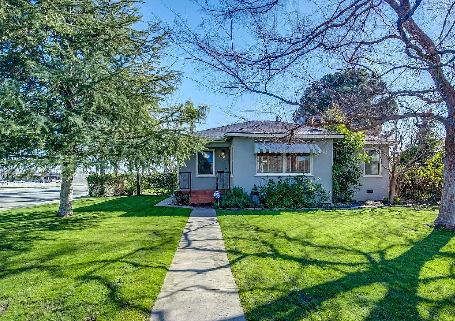 3 bed, 1228 sqft, $2,498 — Photo 3