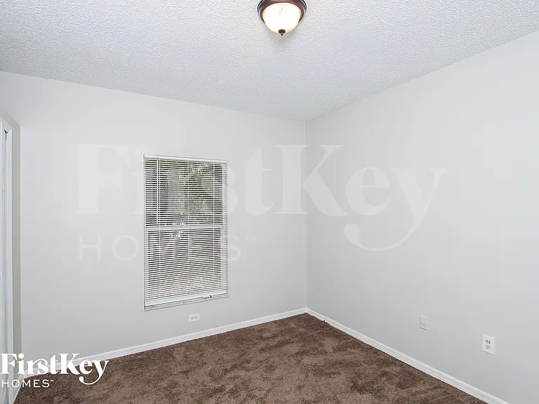 113 Marsh St — Photo 12