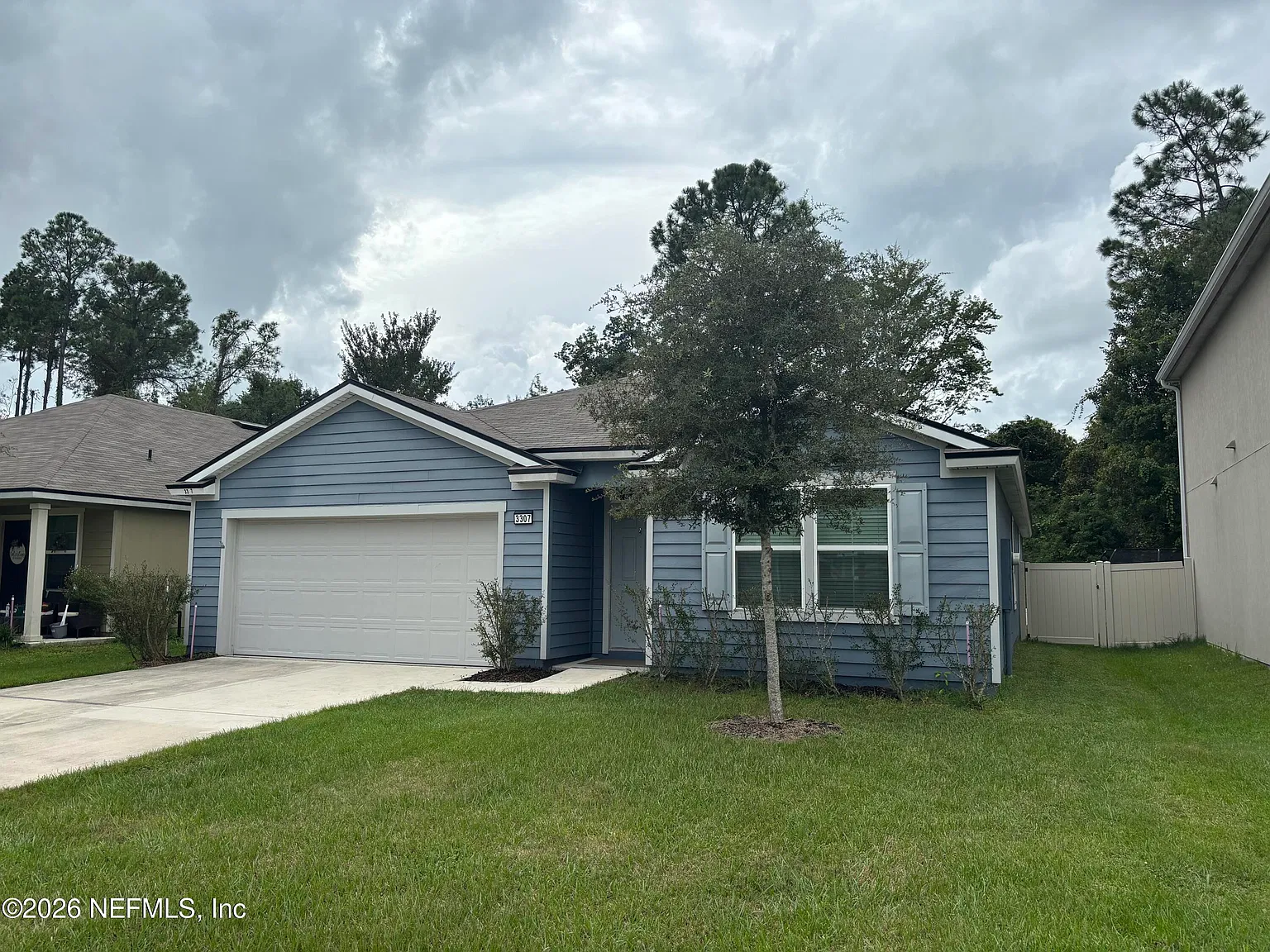 4 bed, 2.0 bath, 1861 sqft, $2,200 — Photo 3