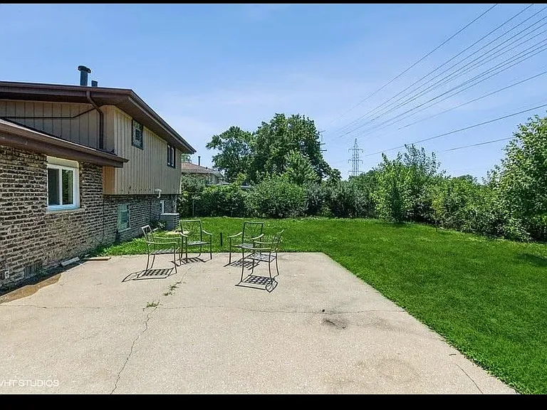 S Michael Dr — Photo 12