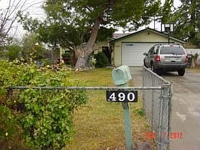 1st image of 490 Lindley Dr