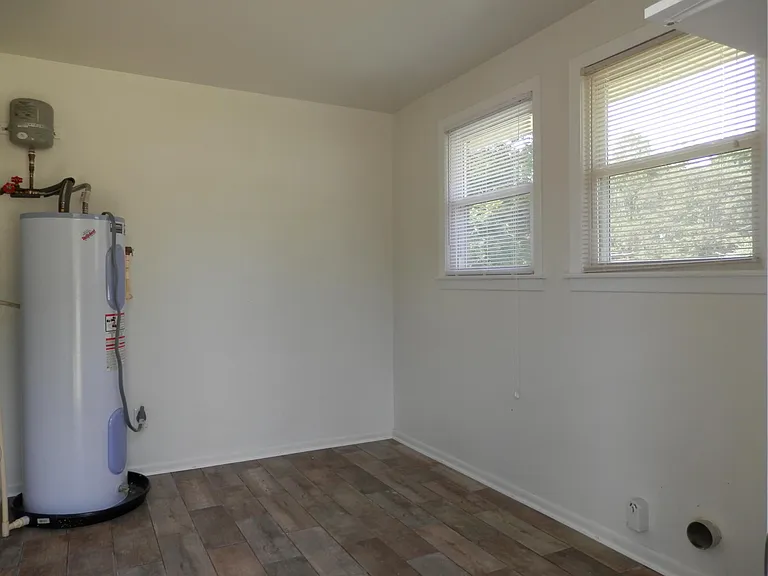 6519 Janice St NW — Photo 12