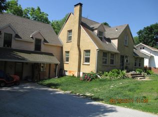 632 E Broadway St, Bolivar, MO 65613