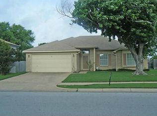 6804 Towerwood Dr, Arlington, TX 76001