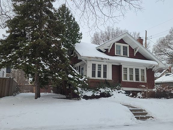 3rd image of 97 Moore St