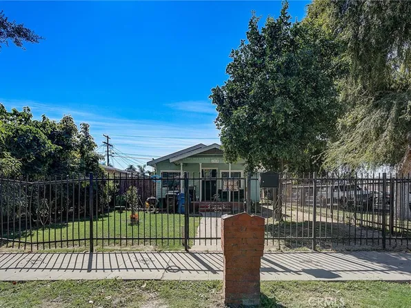 6900 S Halldale Ave, Los Angeles, CA 90047