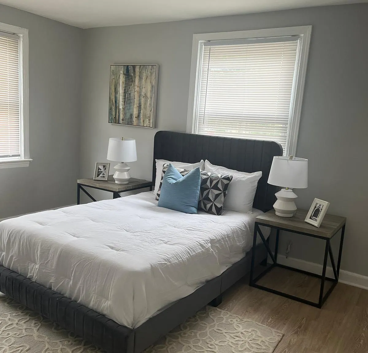 1 bed, 1000 sqft, $1,250 — Photo 1