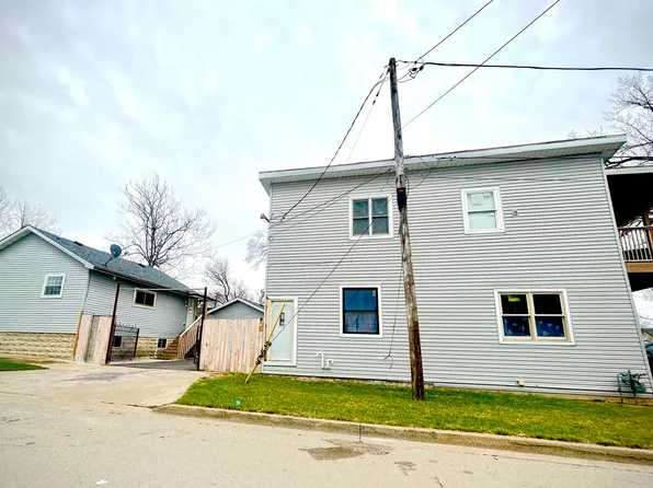 562 N Eastern Ave, Joliet, IL 60432