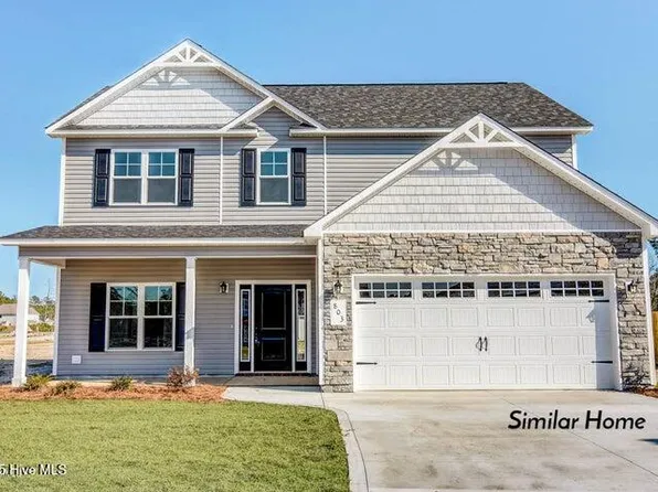 554 Orchard Creek Drive, Richlands, NC 28574