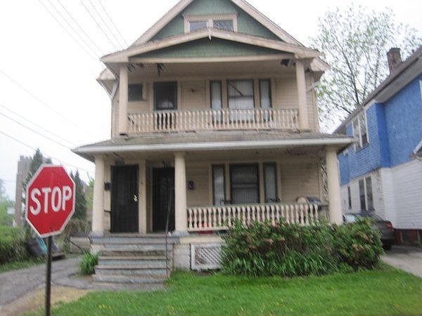 2nd image of 12502 Cornado Ave
