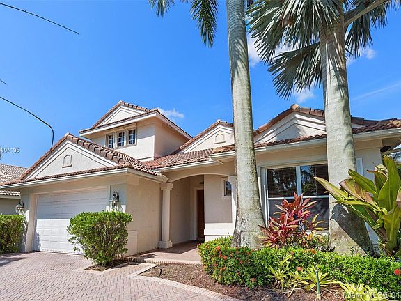 2nd image of 1929 W Harbor View Cir