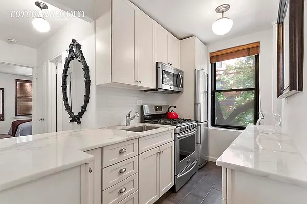 Rented by Corcoran | media 2