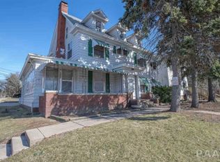 2214 N Knoxville Ave, Peoria, IL