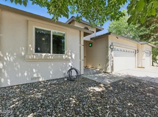 751 Divot Dr, Fernley, NV